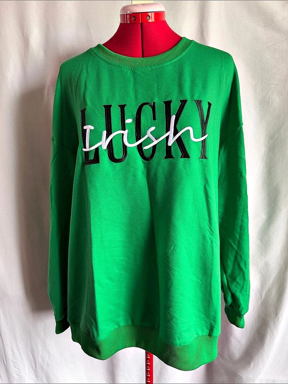 Green Graphic Sweatshirt Like New